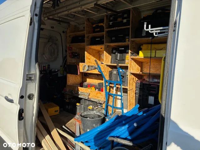 Volkswagen Crafter - 12