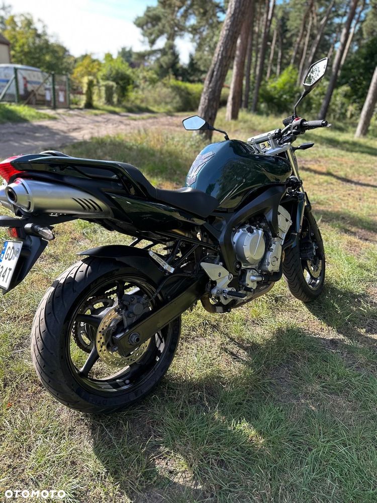 Yamaha FZ6 - 6