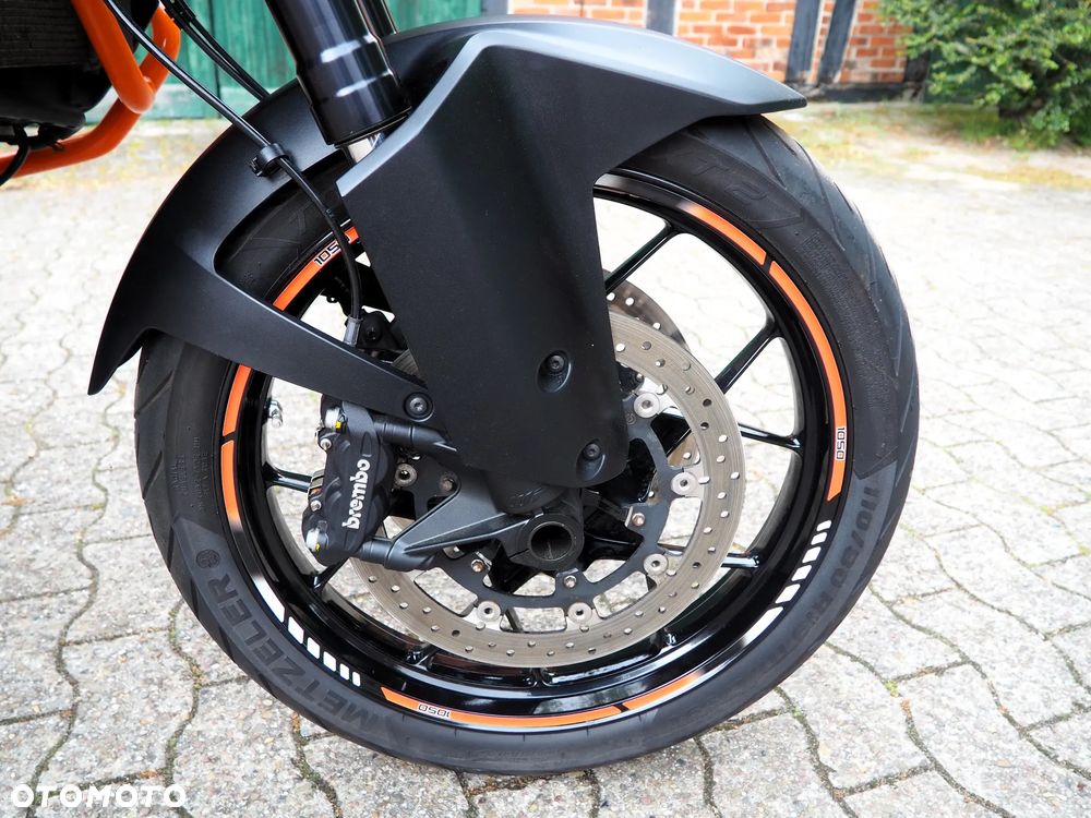 KTM Adventure - 12