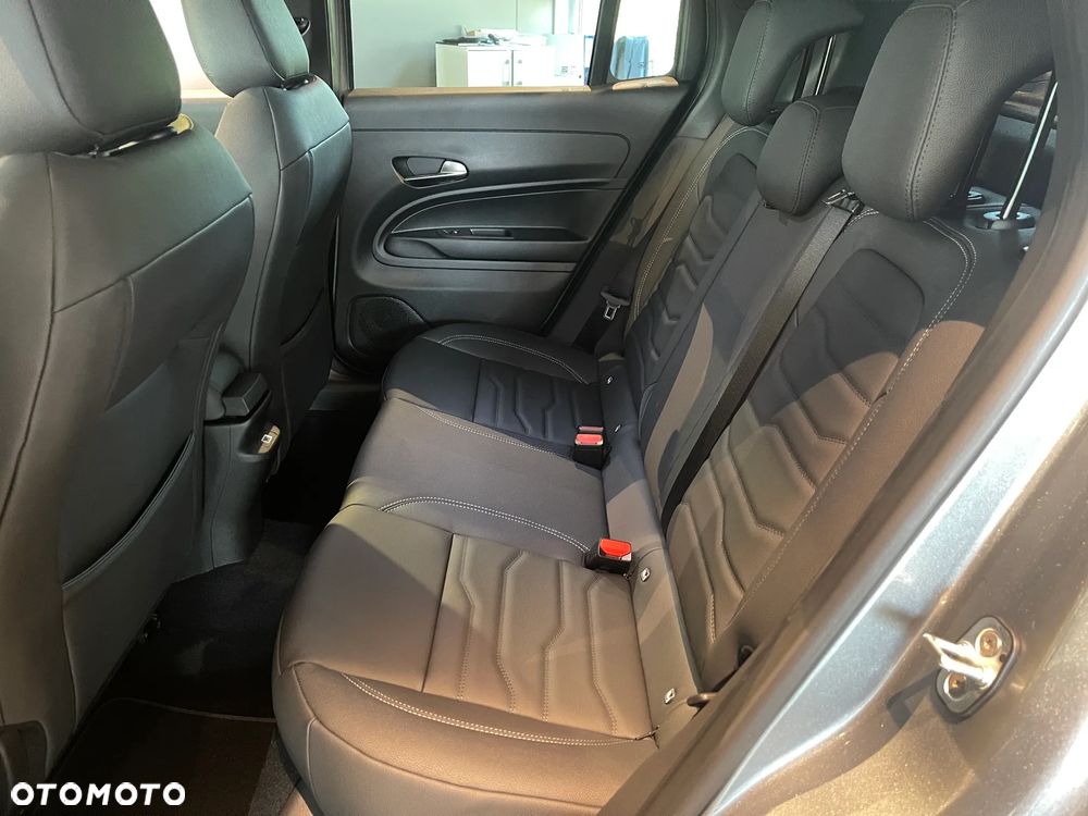 Jeep Avenger 1.2 T3 mHEV Summit Winter Edition FWD eDCT6 - 13