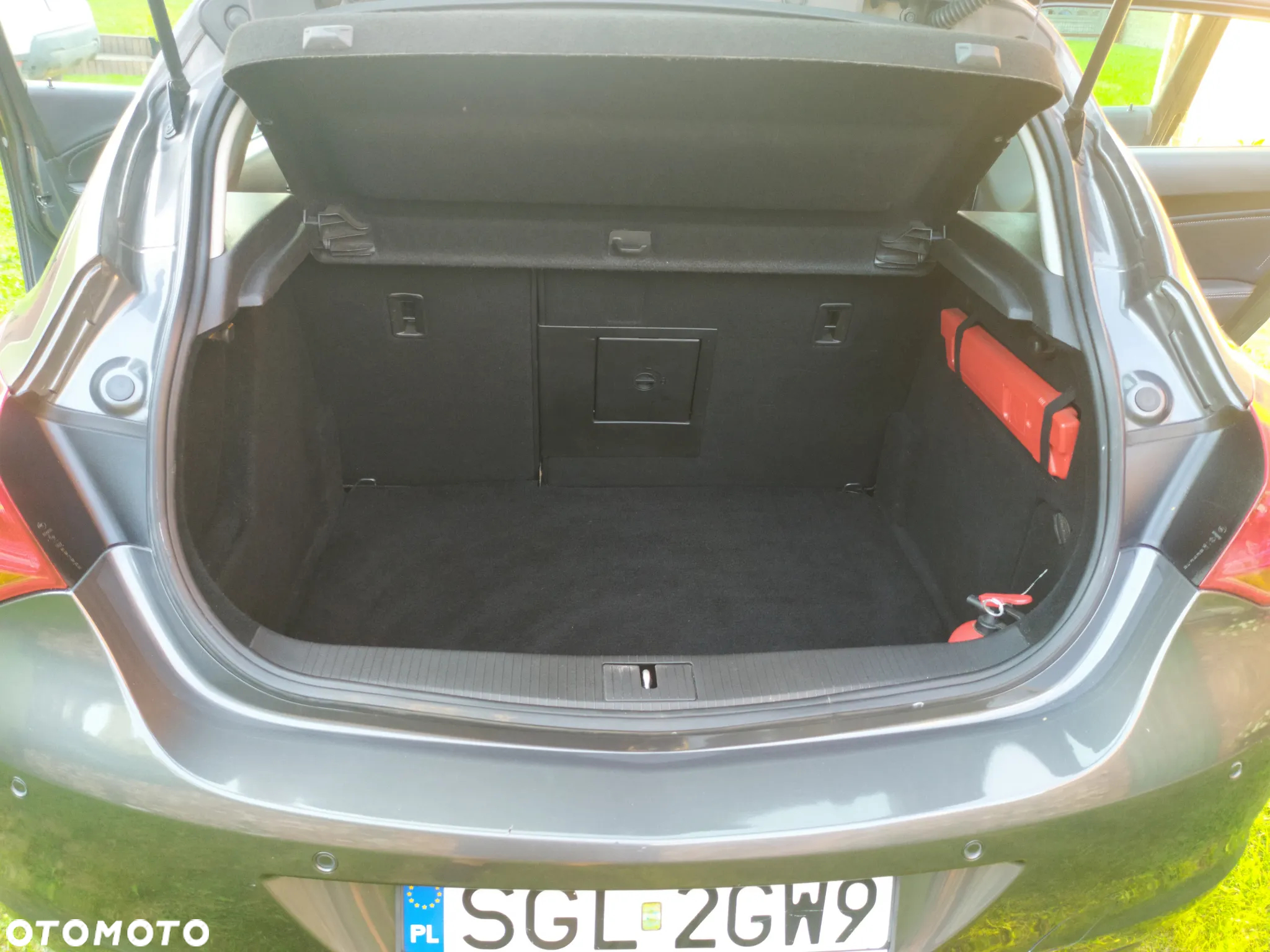 Opel Astra IV 1.6 Cosmo - 12