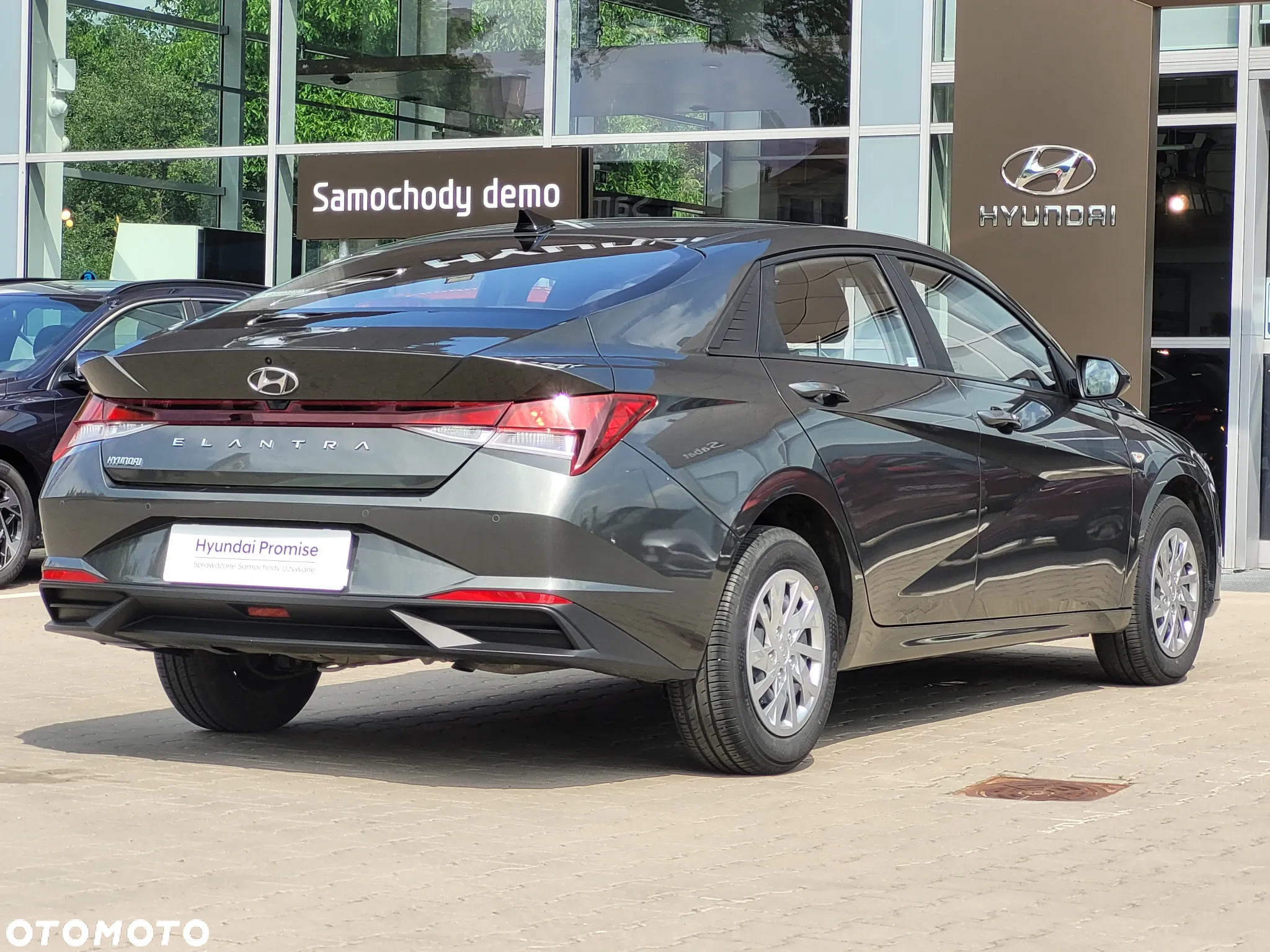 Hyundai Elantra 1.6 Modern - 6