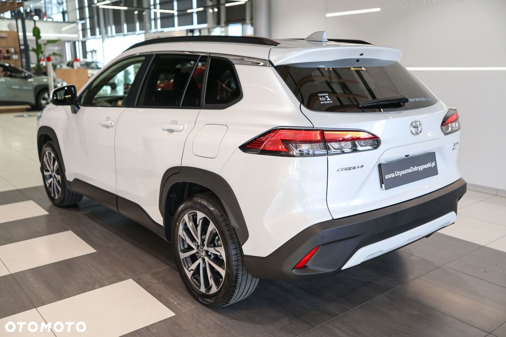 Toyota Corolla Cross 2.0 Hybrid Executive AWD - 4