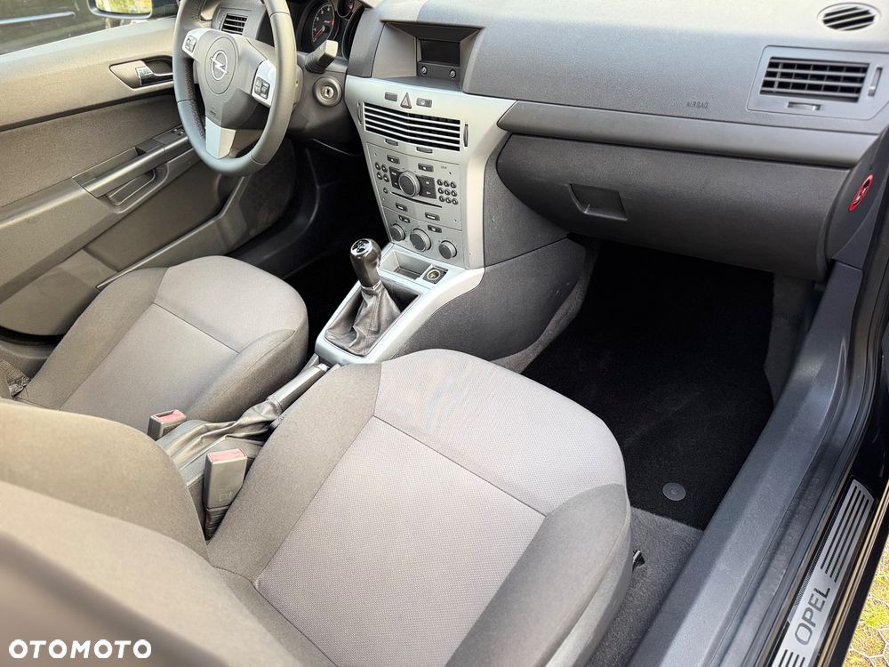 Opel Astra 1.6 Active EU6 - 8