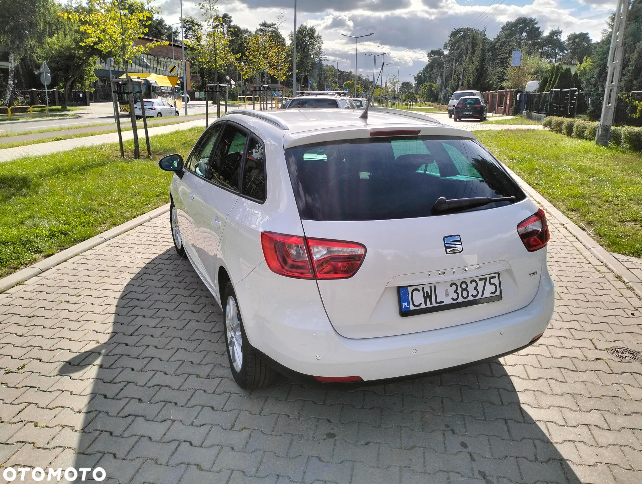 Seat Ibiza ST 1.2 TSI CONNECT - 13