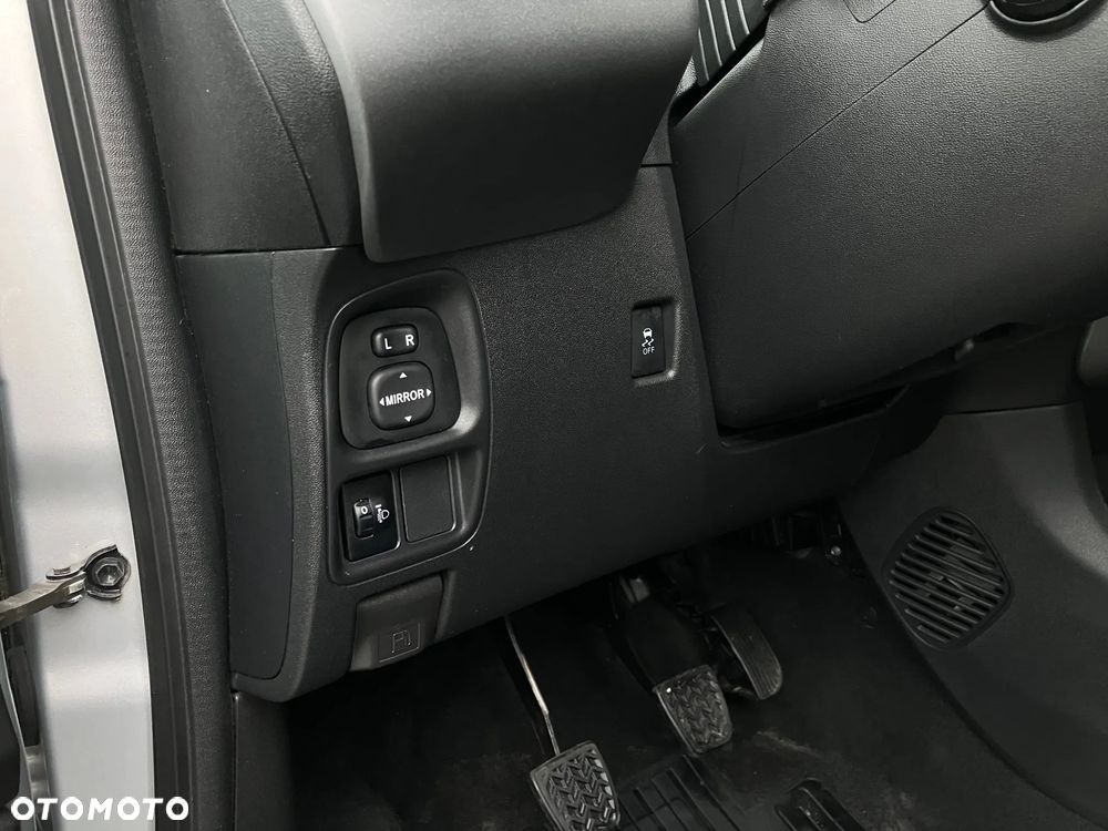 Toyota Aygo x-play - 28