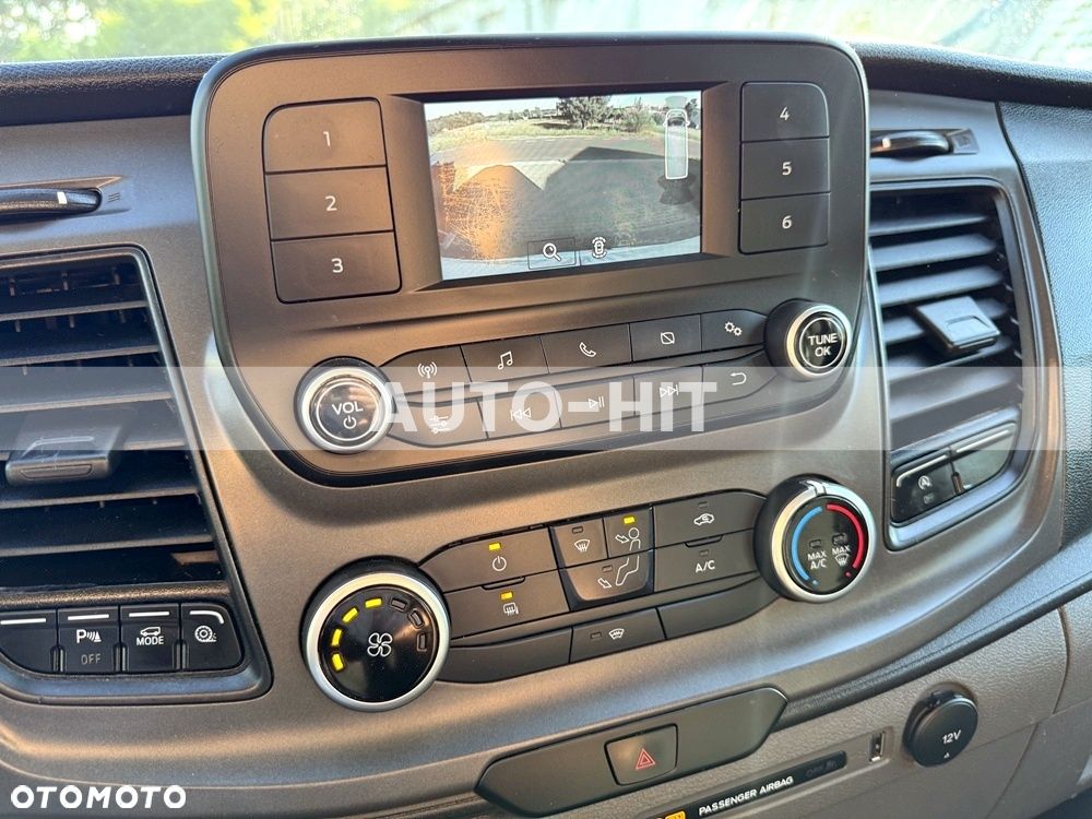 Ford Transit - 21