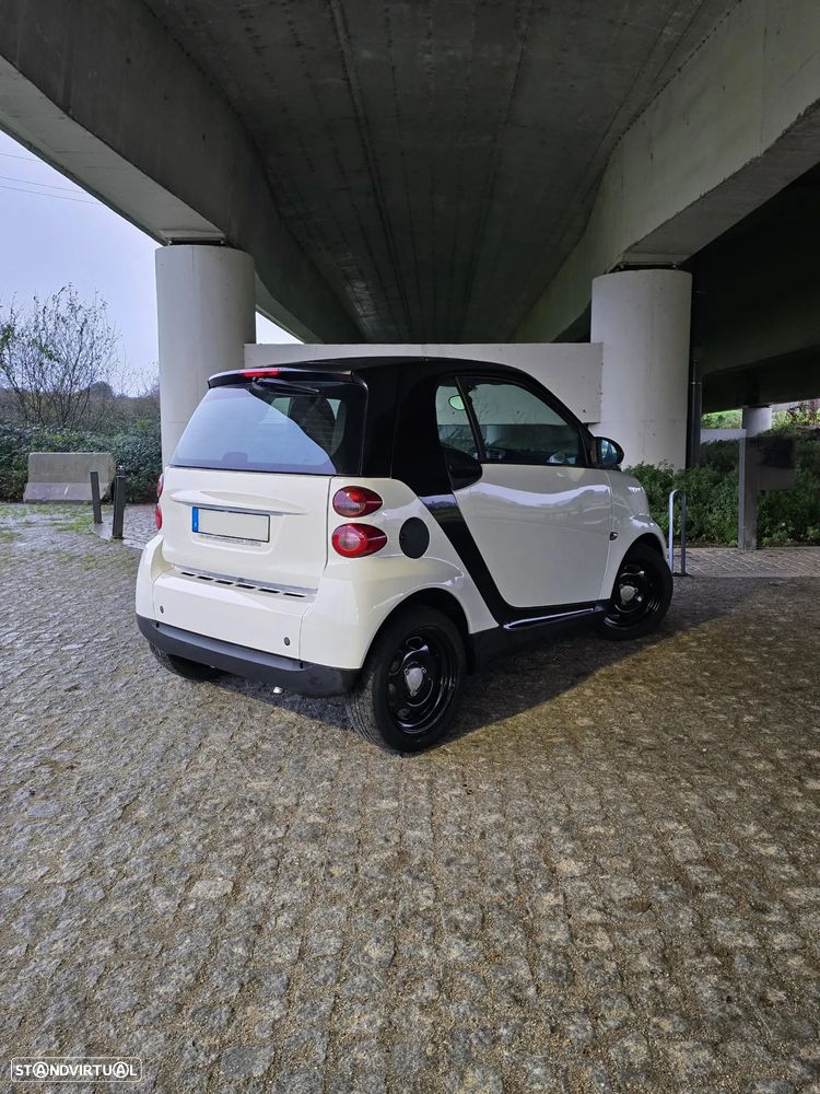 Smart ForTwo Coupé 1.0 mhd Pure 61 - 4