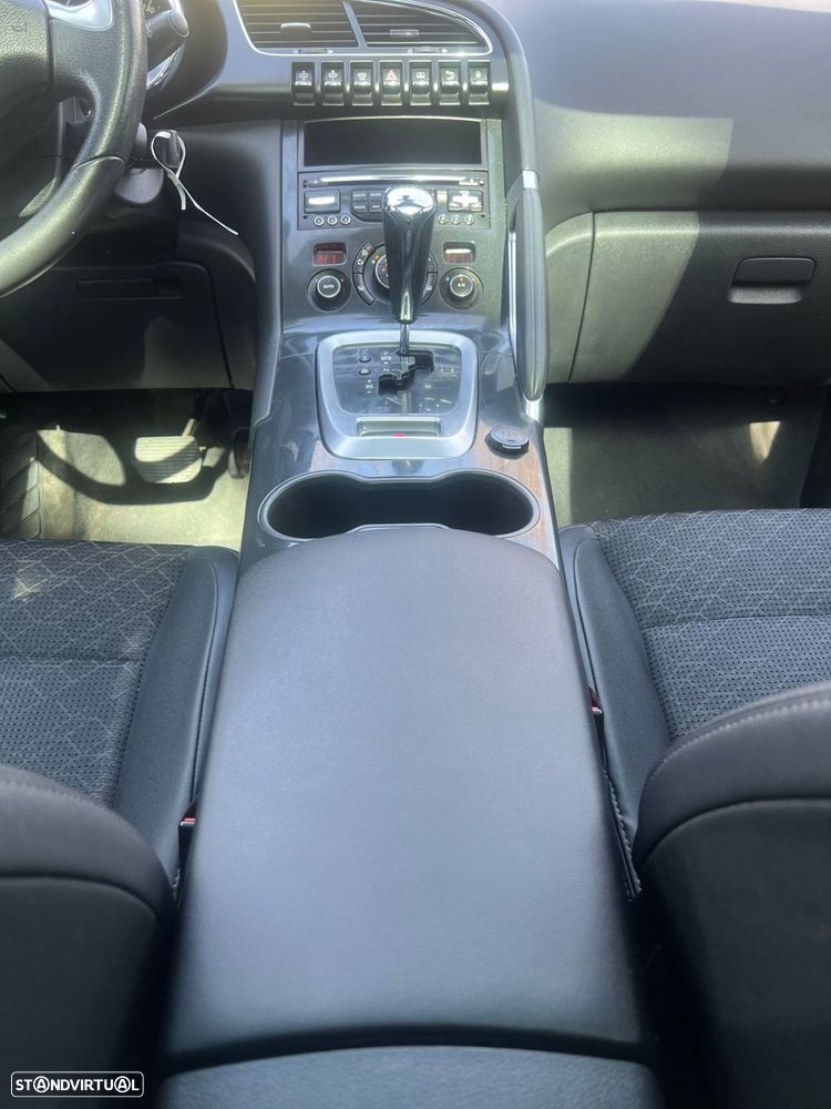 Peugeot 3008 1.6 BlueHDi Allure EAT6 - 30