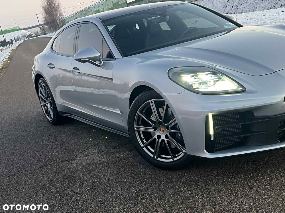 Porsche Panamera 4 - 13