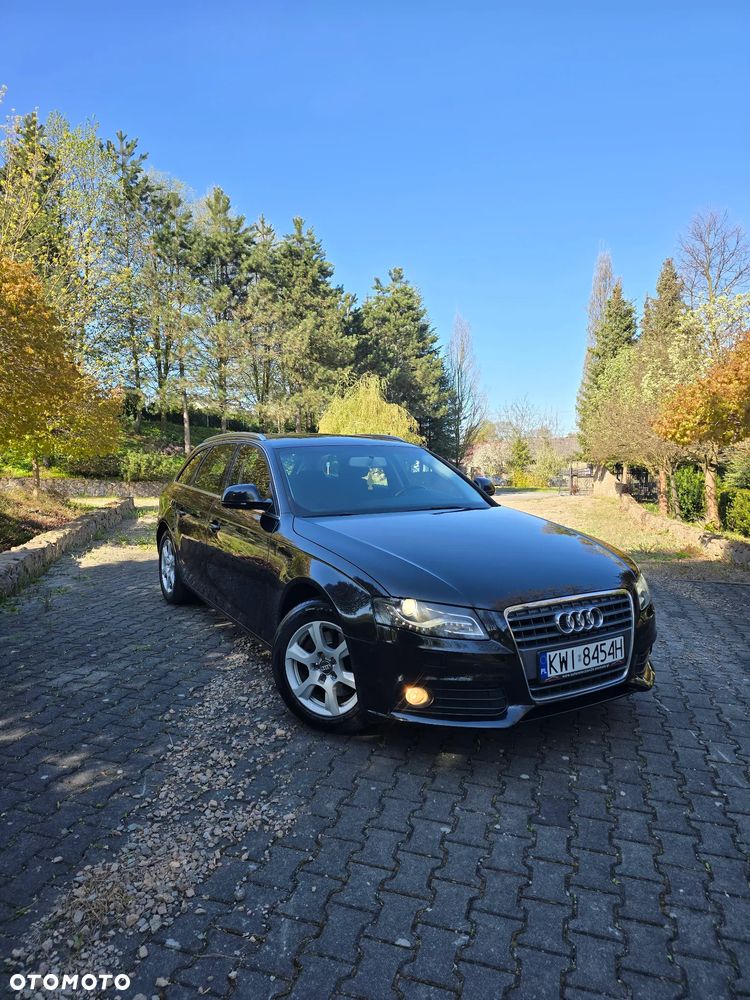 Audi A4 Avant 2.0 TDI DPF Ambiente - 1