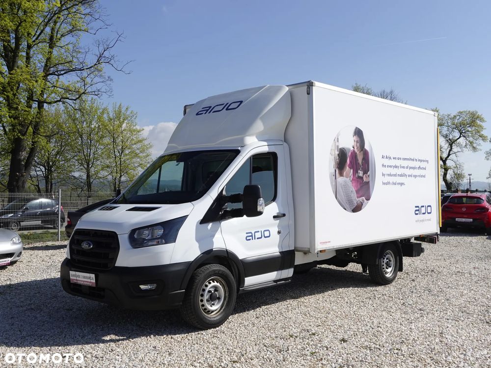 Ford Transit - Kontener z windą - 3