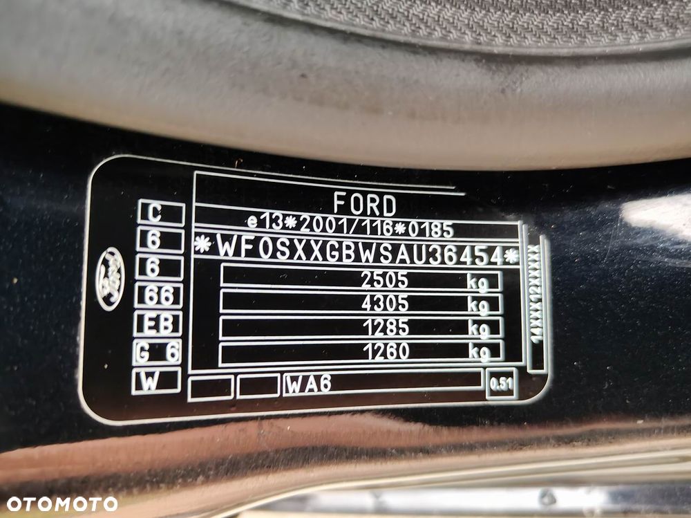 Ford S-Max - 38