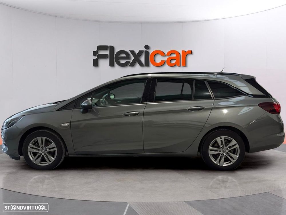 Opel Astra Sports Tourer - 4