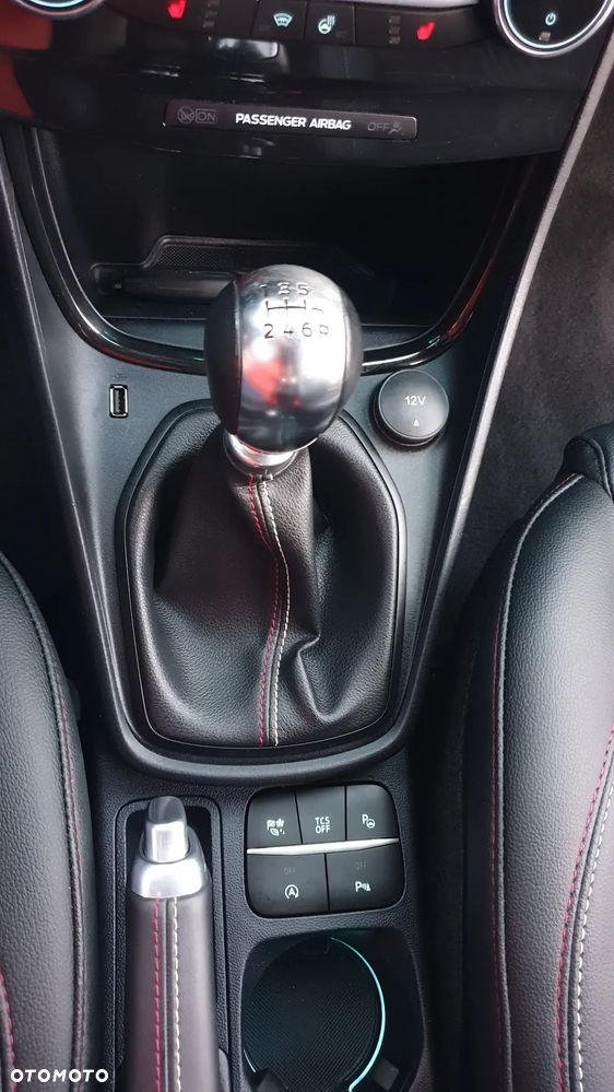 Ford Puma 1.0 EcoBoost Hybrid ST-LINE - 33