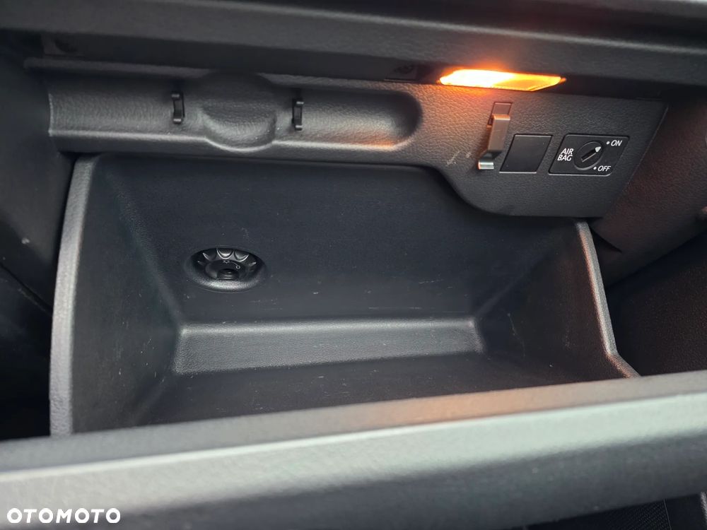 Volkswagen Tiguan 2.0 TDI DPF 4Motion BlueMotion Technology DSG Lounge Sport & Style - 23