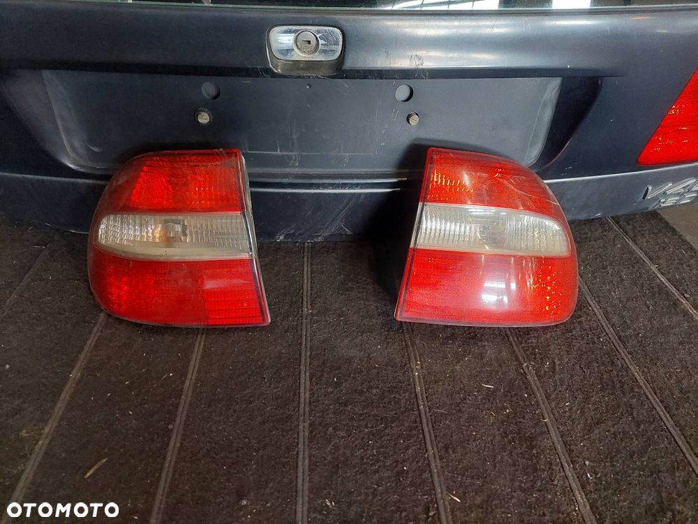 KLAPA BAGAŻNIKA + LAMPY VOLVO V40 I 347-22 - 2