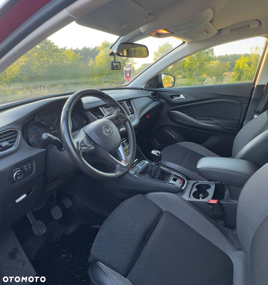 Opel Grandland X 1.2 T GPF Design Line S&S - 7