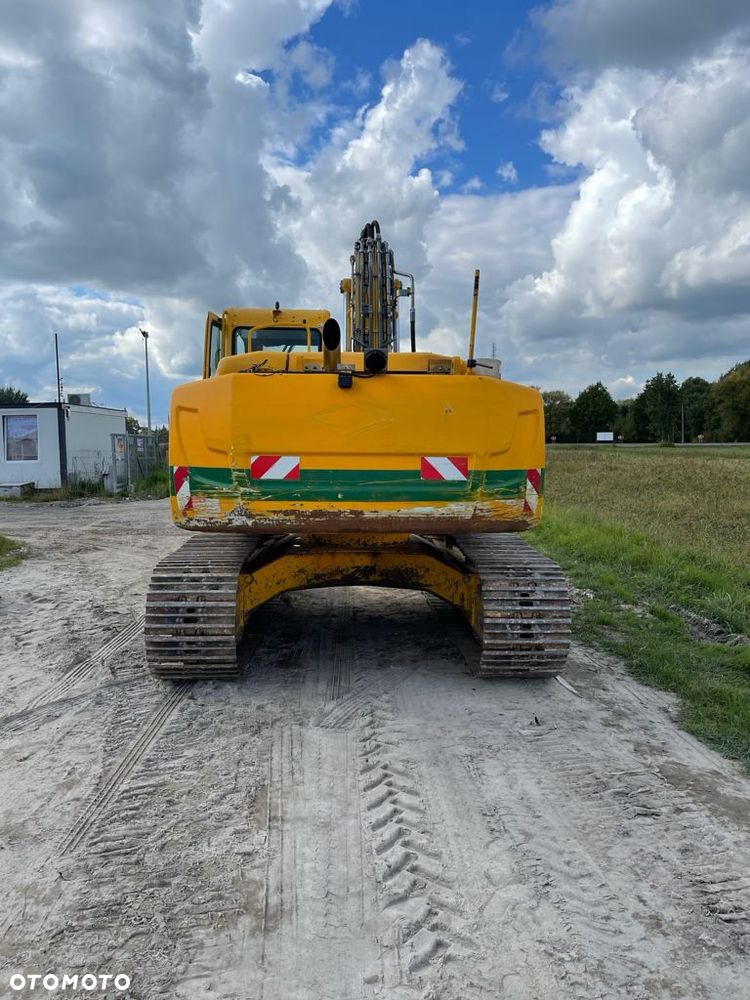 Liebherr R 906 LC - 9