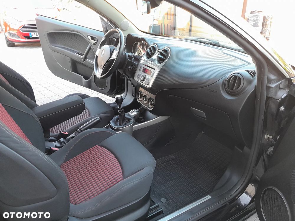 Alfa Romeo Mito 1.4 Distinctive - 8