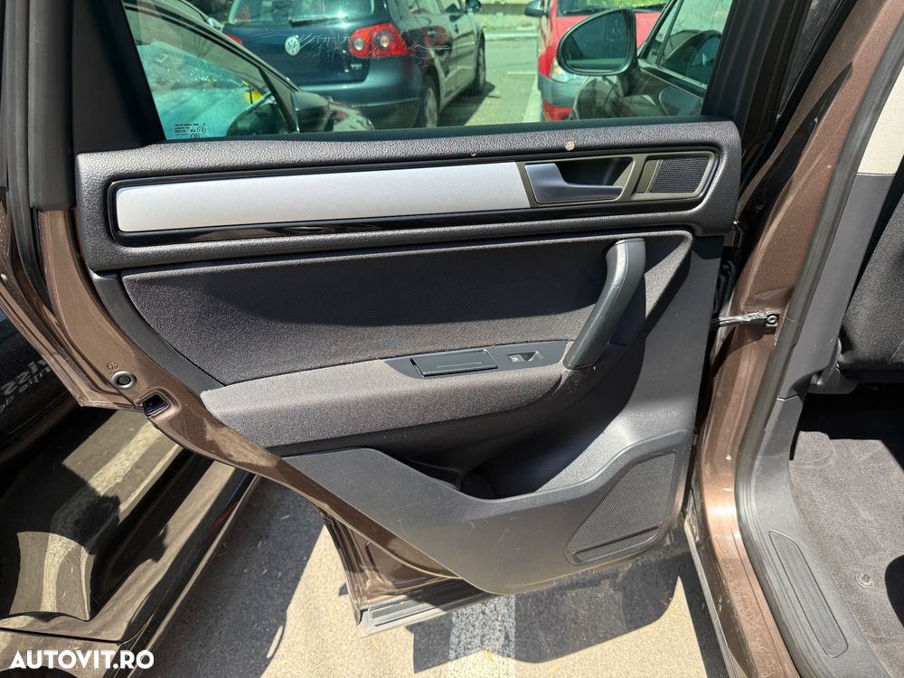 Volkswagen Touareg V6 TDI BMT Mountain Plus - 23