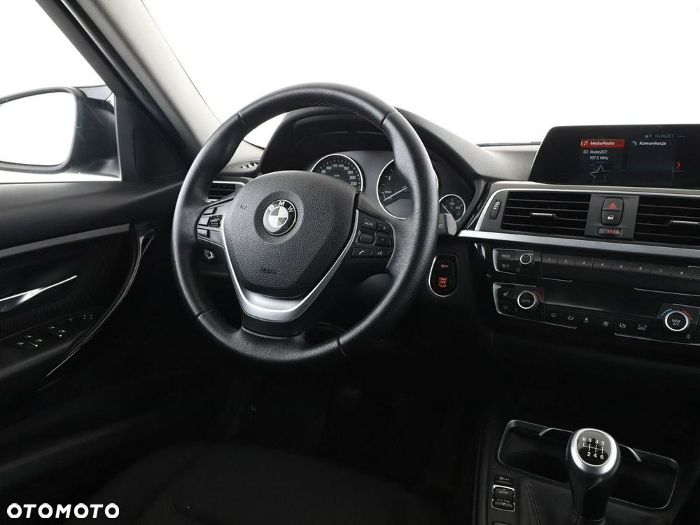 BMW Seria 3 320d Advantage - 17