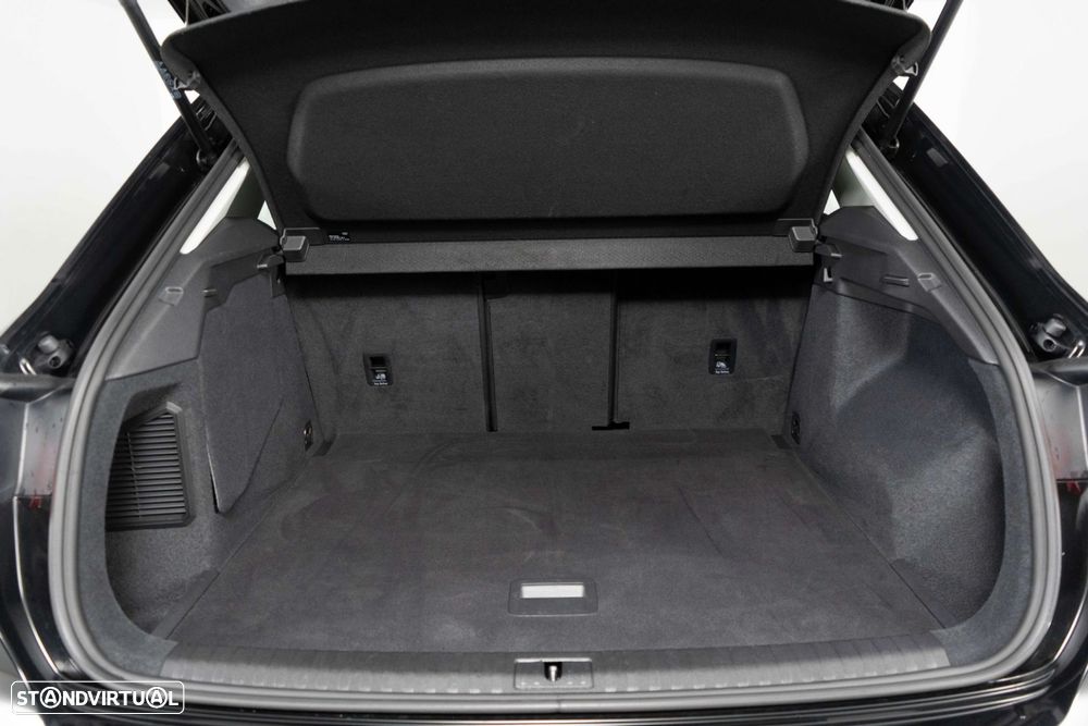 Audi Q3 45 TFSIe S tronic - 13