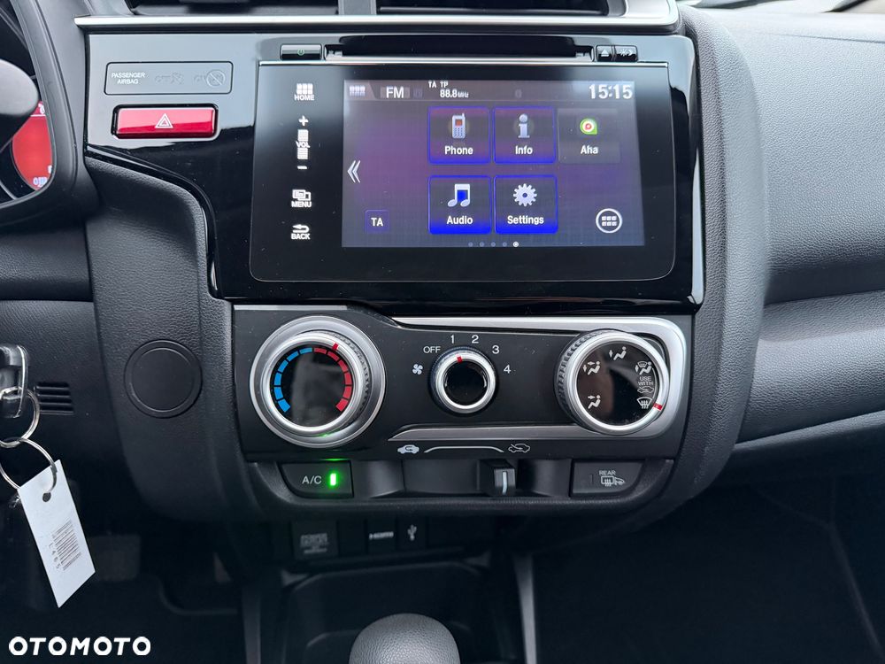 Honda Jazz 1.3 i-VTEC CVT Comfort - 23