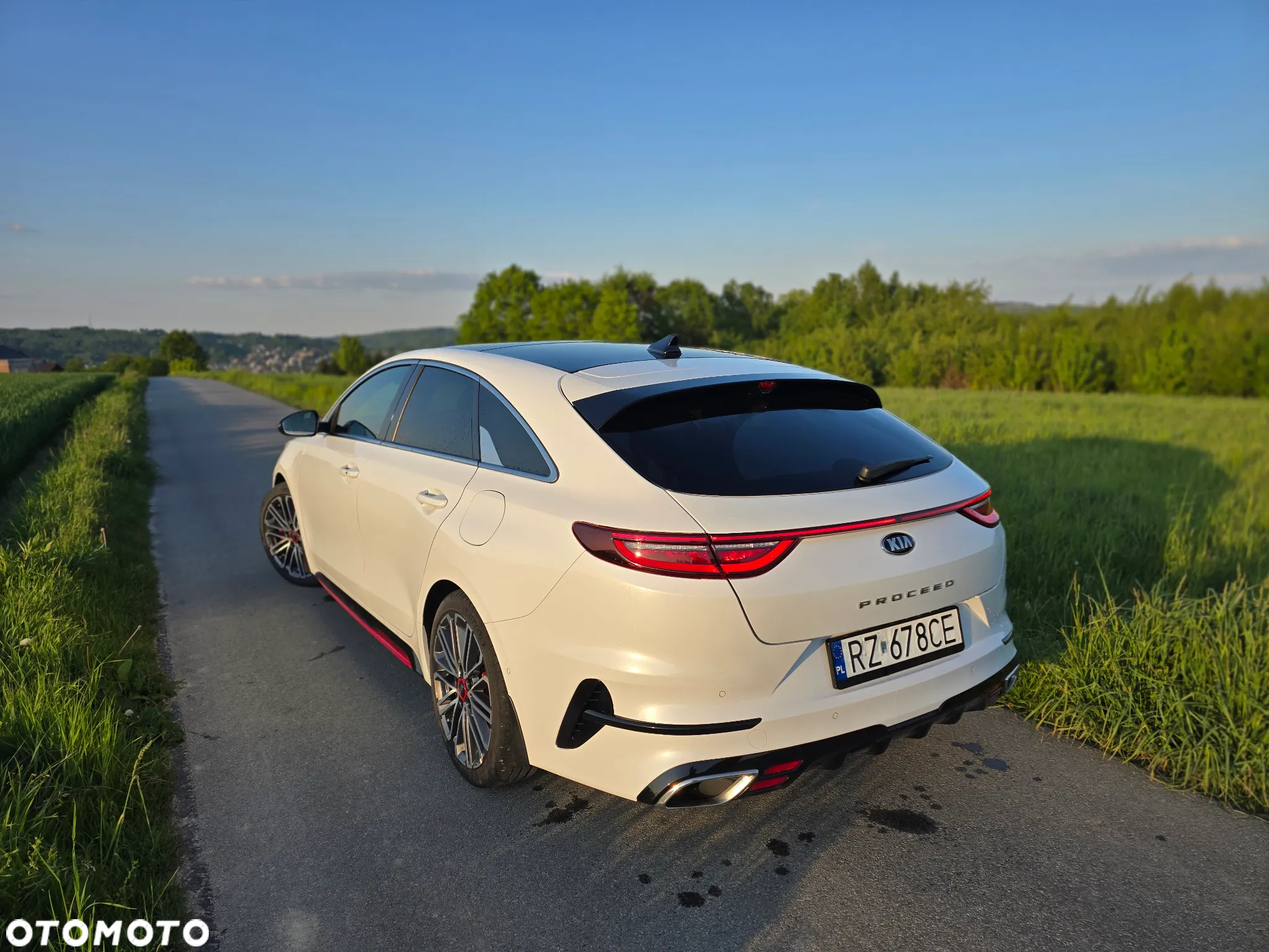Kia ProCeed 1.6 T-GDI GT DCT - 5