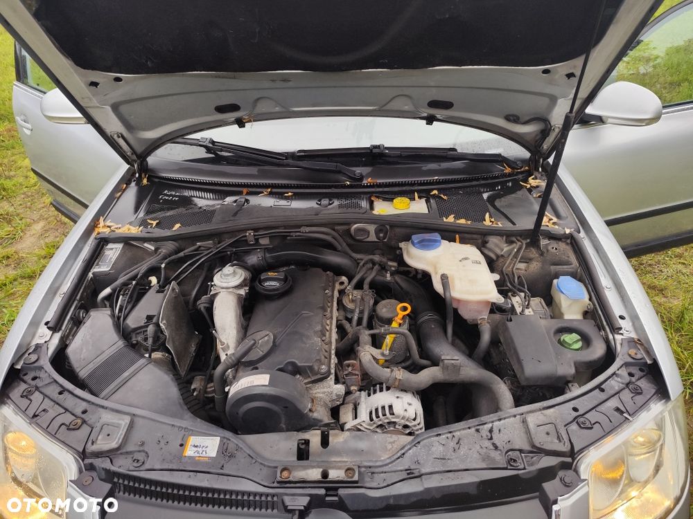 Volkswagen Passat - 8