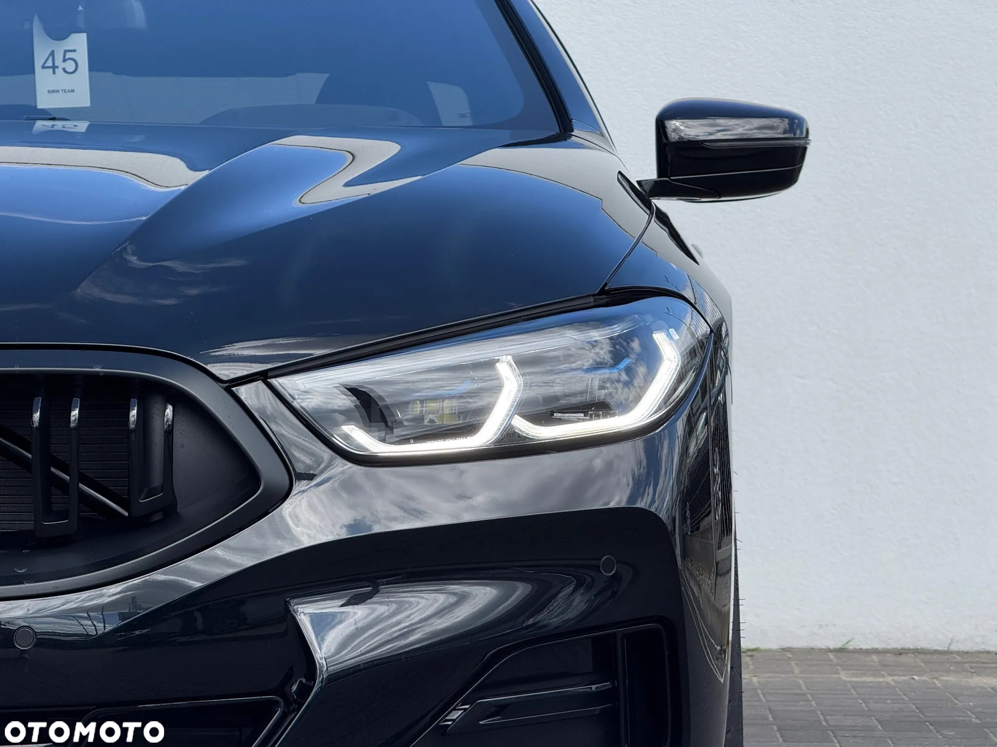 BMW Seria 8 - 8