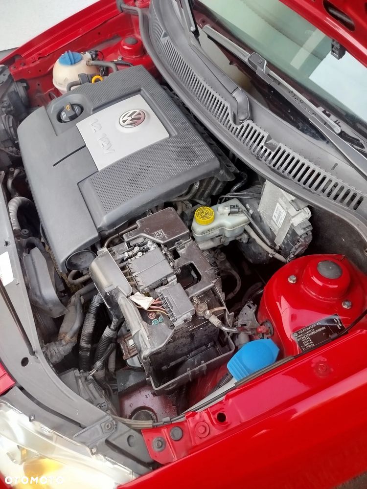 Volkswagen Polo - 9