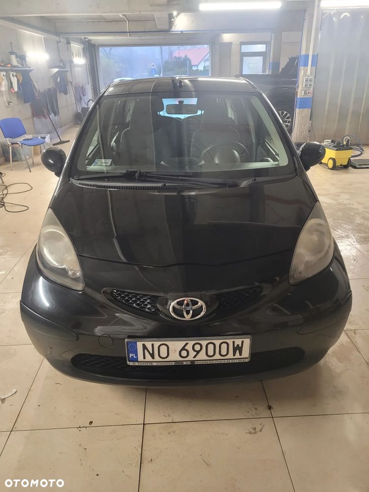 Toyota Aygo Black - 4