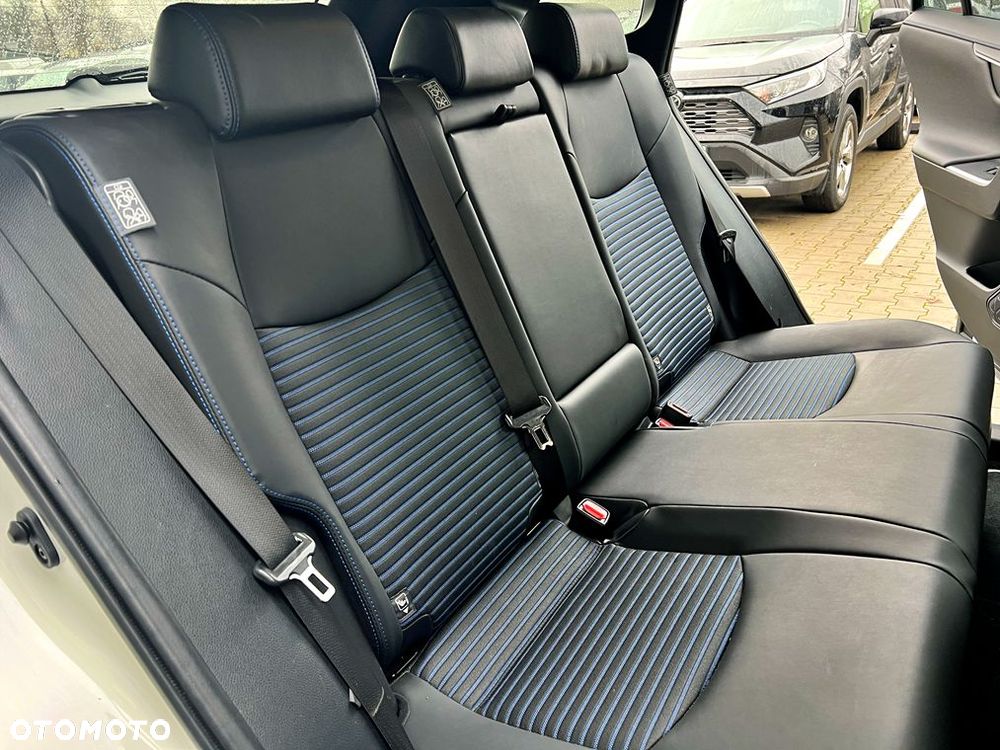 Toyota RAV4 2.5 Hybrid Selection 4x4 - 17