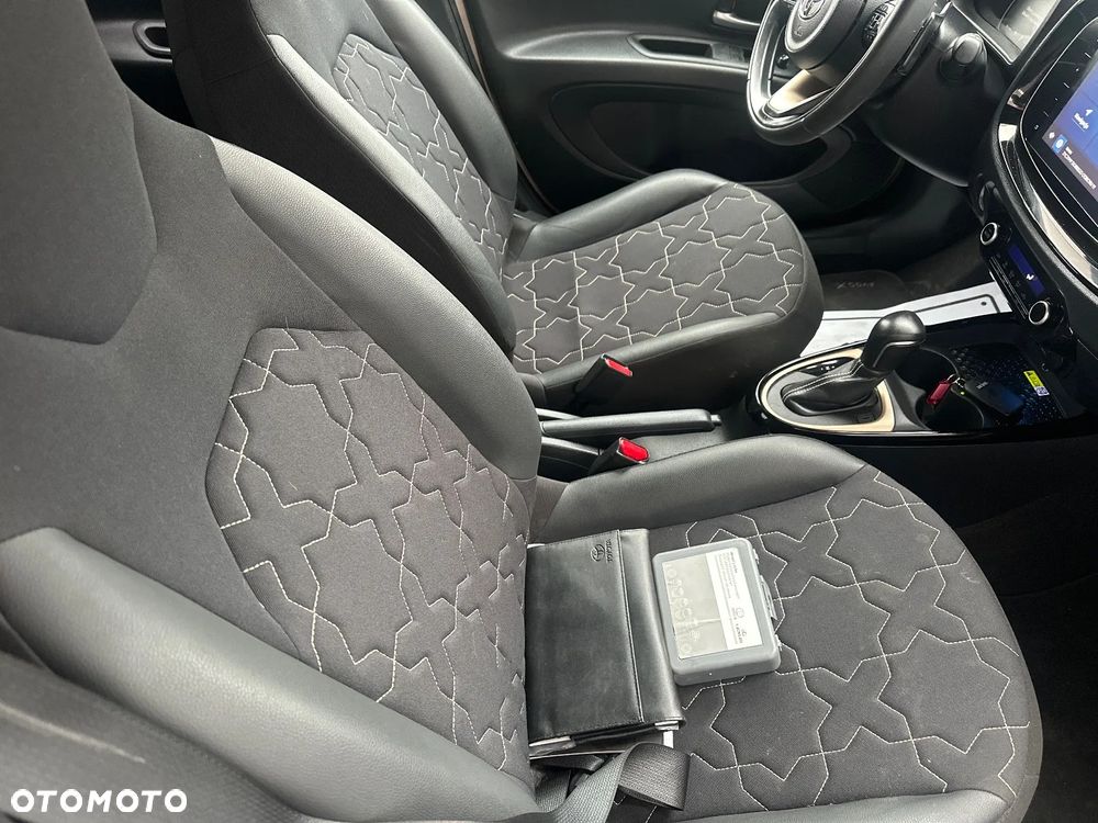 Toyota Aygo X 1.0 VVT-i Selection CVT - 27