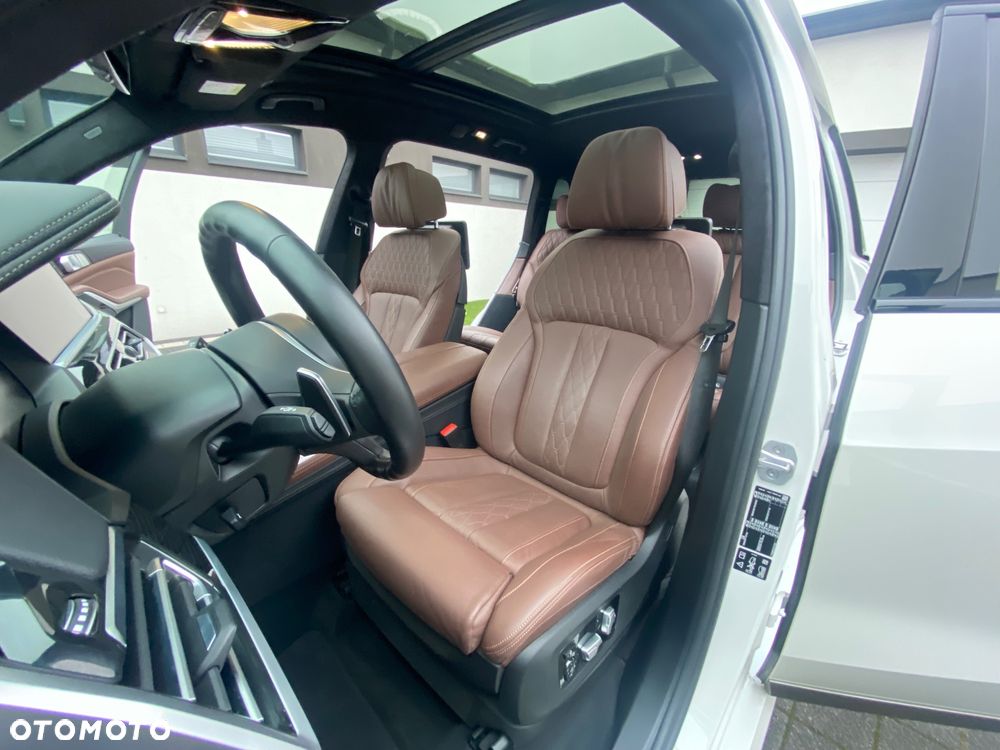 BMW X7 - 19