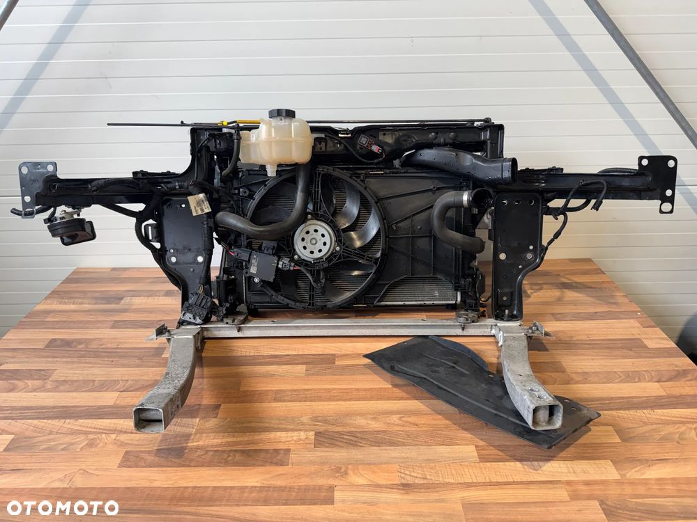 WZMOCNIENIE CZOŁOWE PAS CHŁODNICE OPEL CORSA E 1.4 - 11