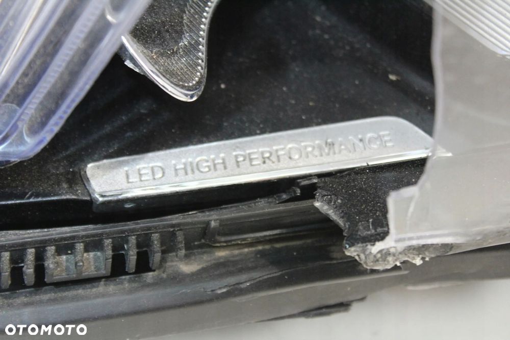 LAMPA PRAWA PRZÓD MERCEDES GLE 167 W167 FULL LED PERFORMANCE A1679069604 - 2