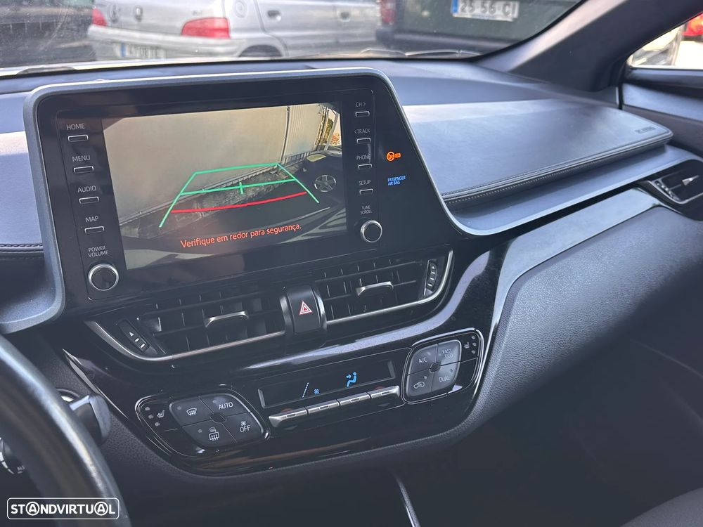 Toyota C-HR 1.8 Hybrid Square Collection - 12