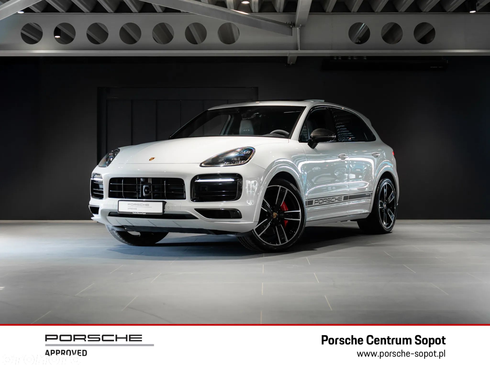 Porsche Cayenne GTS - 1
