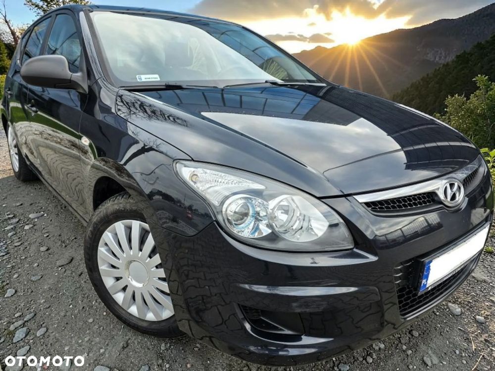 Hyundai i30 1.4 Blue Comfort - 1