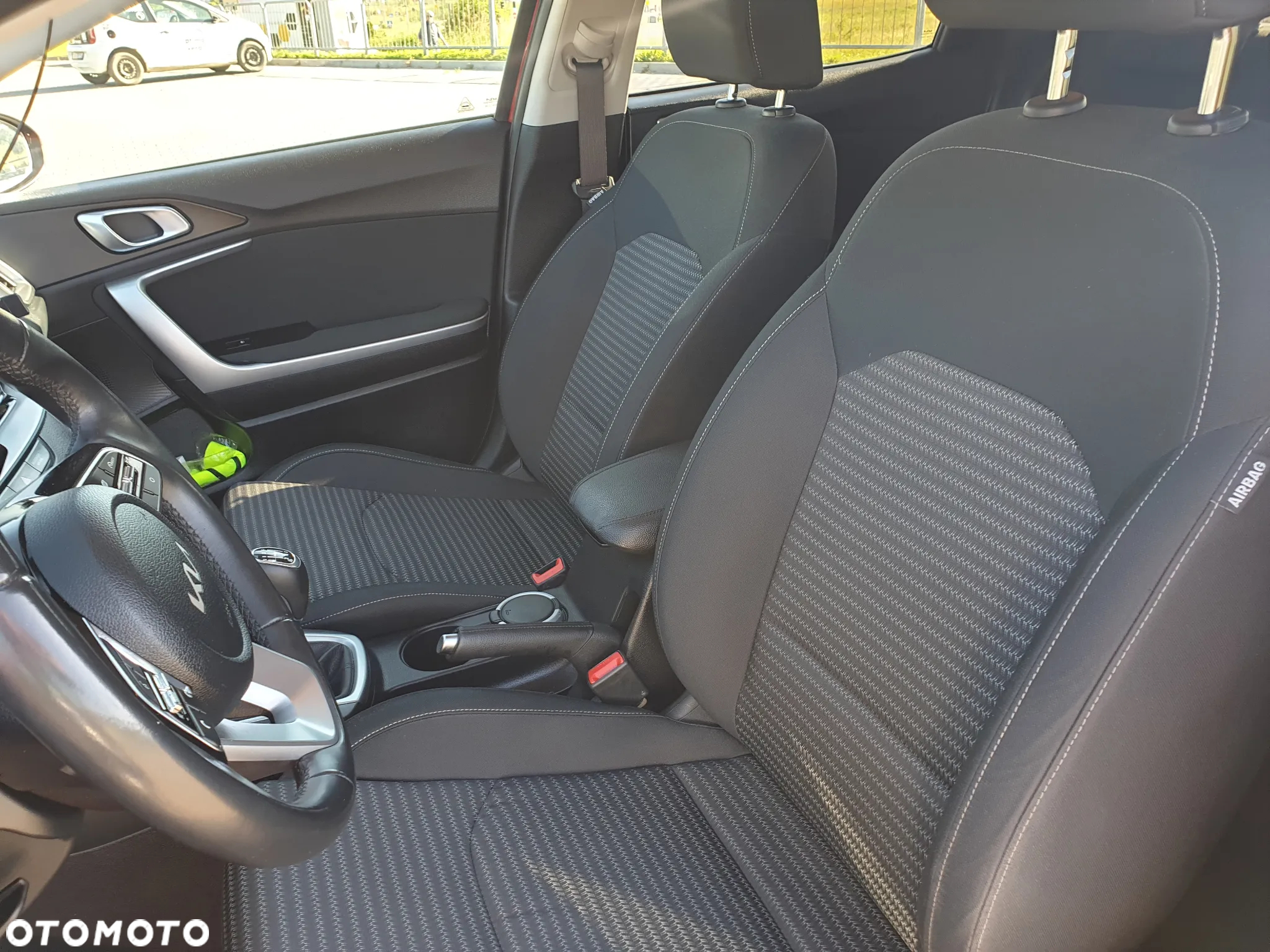 Kia XCeed 1.5 T-GDI M - 11