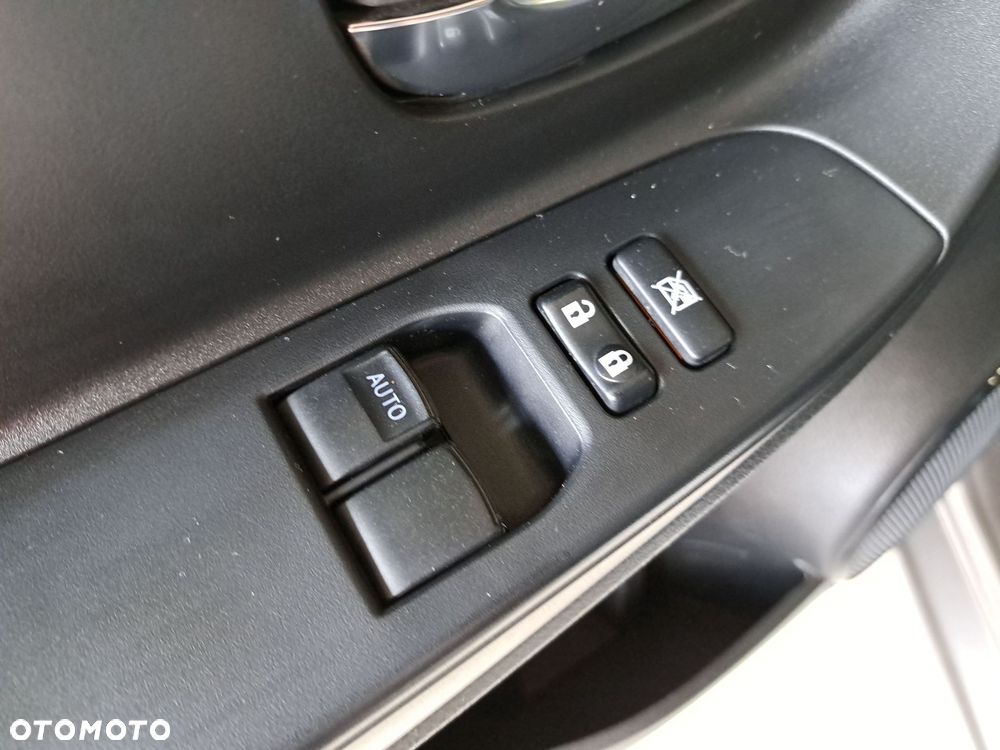Toyota Yaris - 35