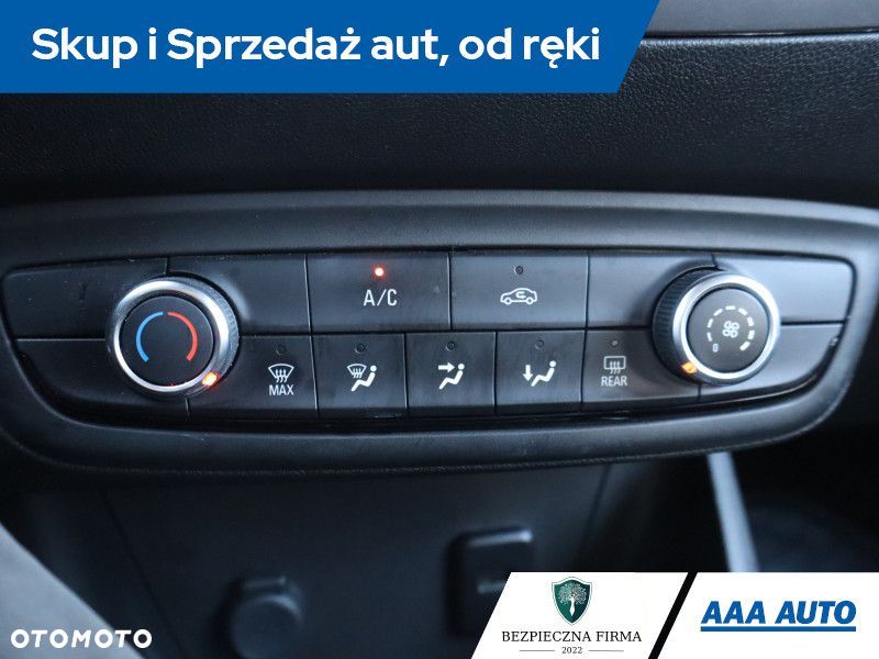 Opel Crossland X - 15