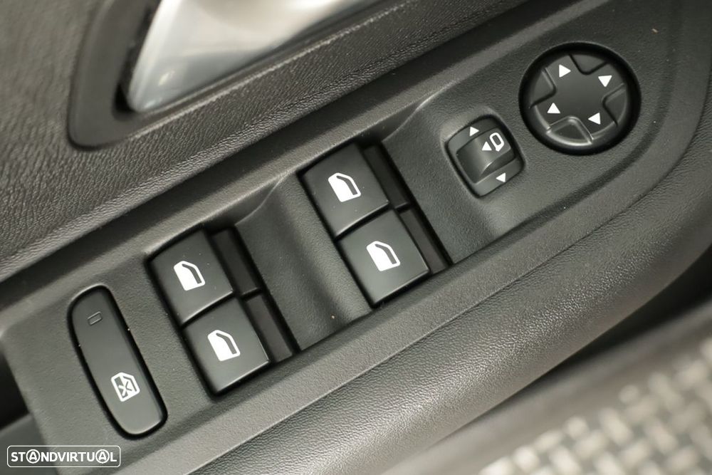 Citroën C4 1.2 PureTech Plus EAT8 - 20