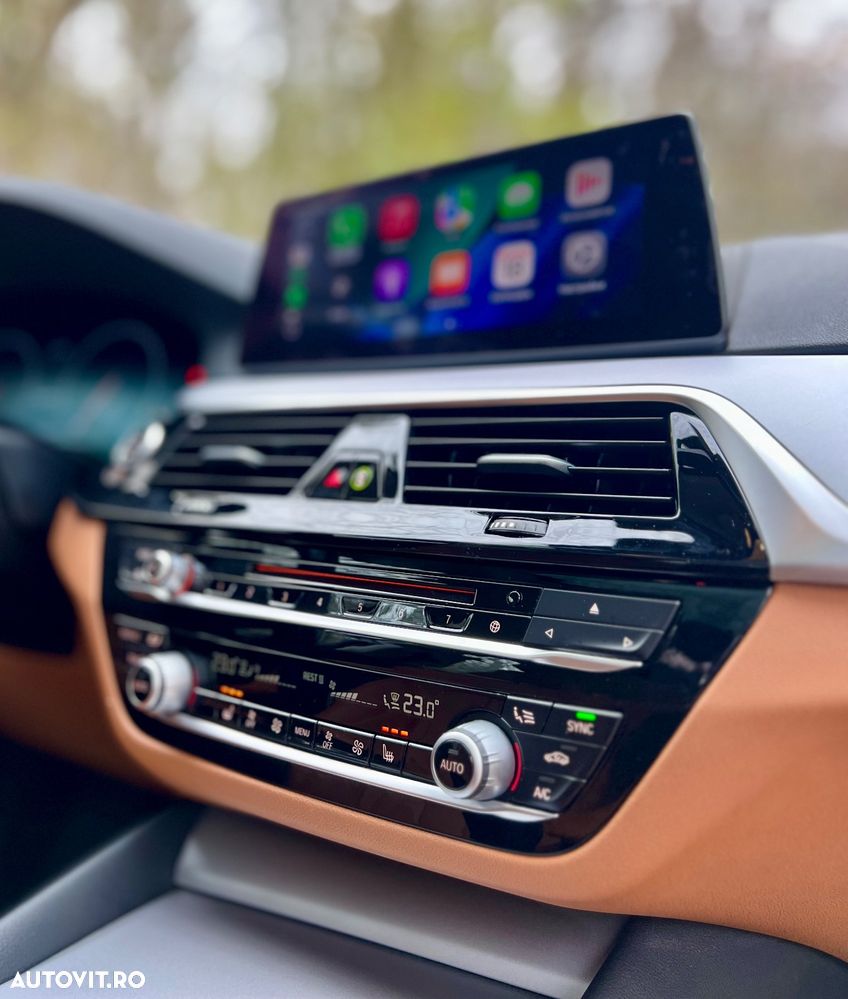 BMW Seria 5 540i xDrive AT - 7