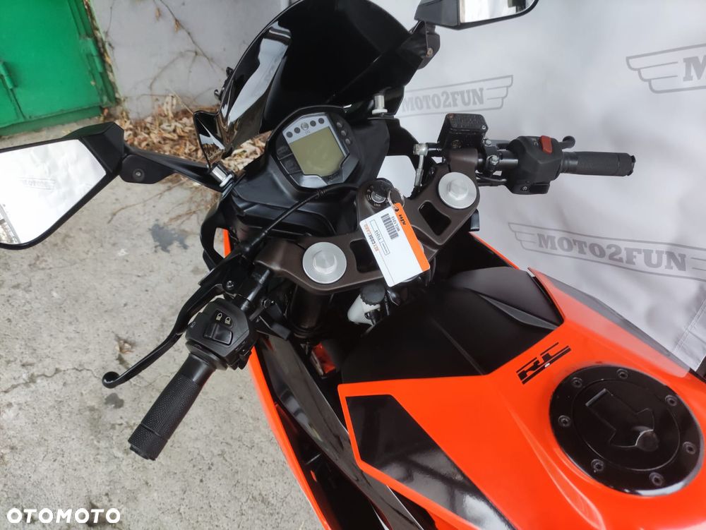 KTM RC 125 - 9