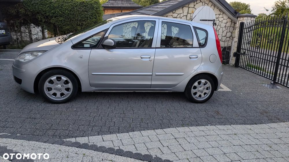 Mitsubishi Colt 1.5 Invite - 3