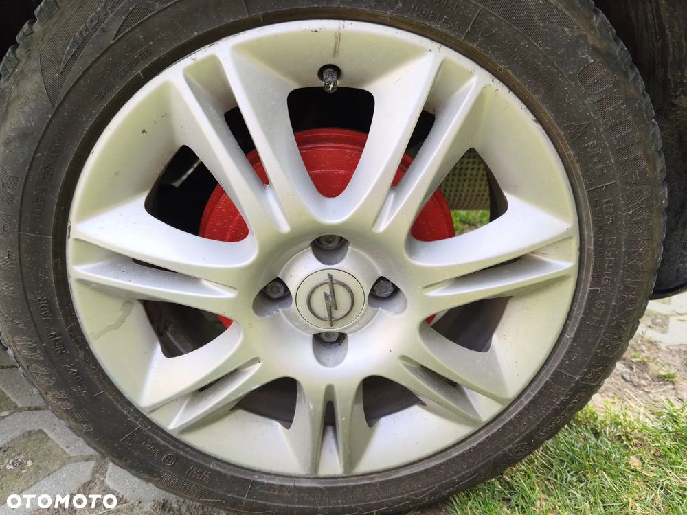 Opel Corsa 1.2 16V Cosmo - 8