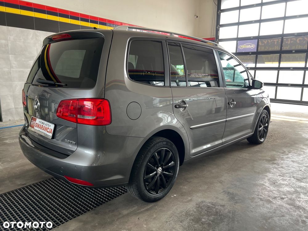 Volkswagen Touran 2.0 TDI DPF Comfortline DSG - 6